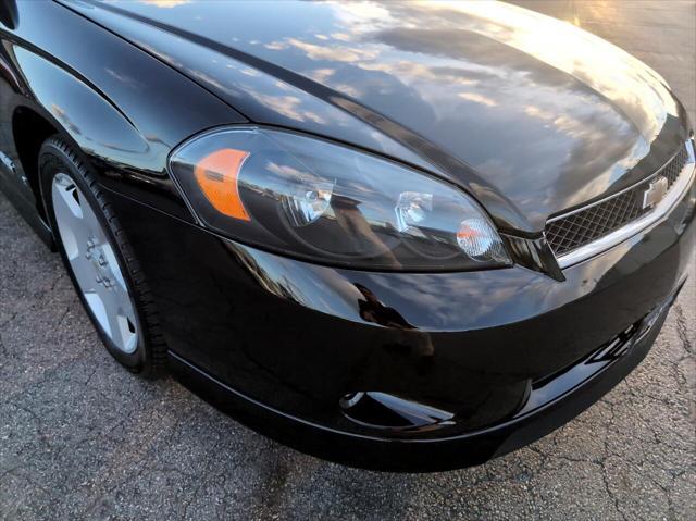 used 2006 Chevrolet Monte Carlo car, priced at $14,490