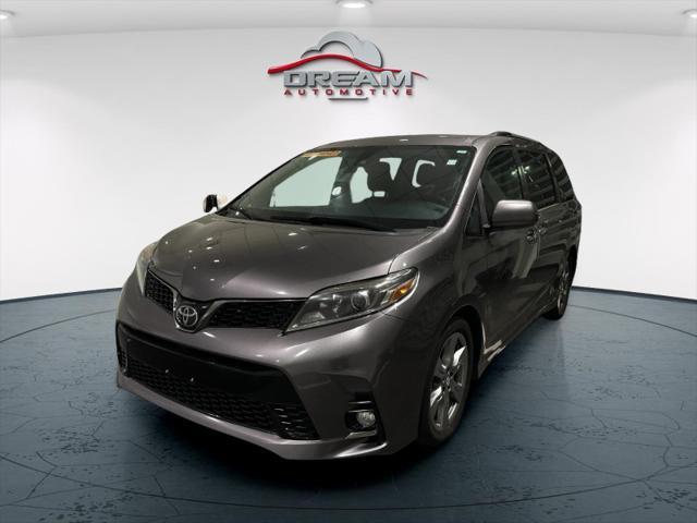 used 2018 Toyota Sienna car, priced at $24,995