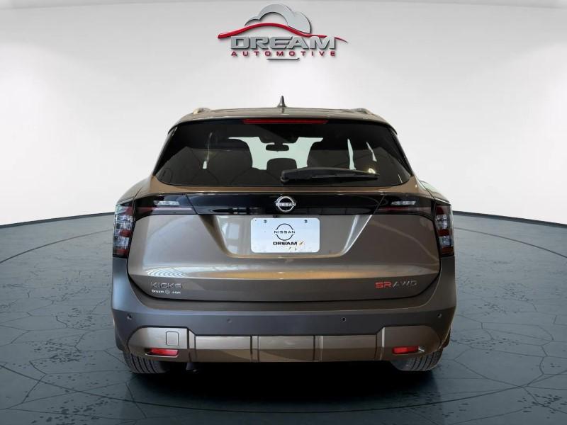 new 2025 Nissan Kicks car, priced at $29,813