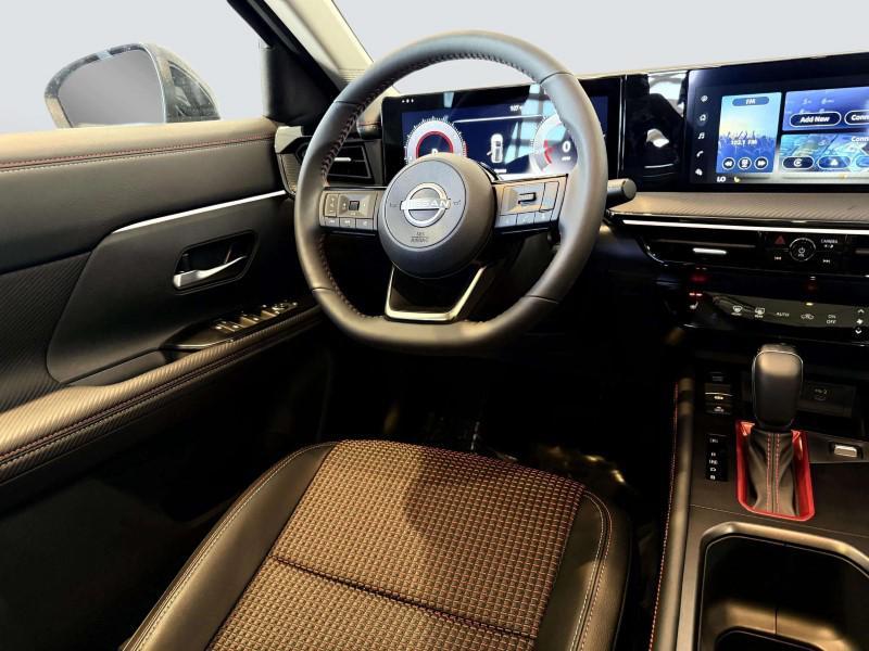 new 2025 Nissan Kicks car, priced at $28,313