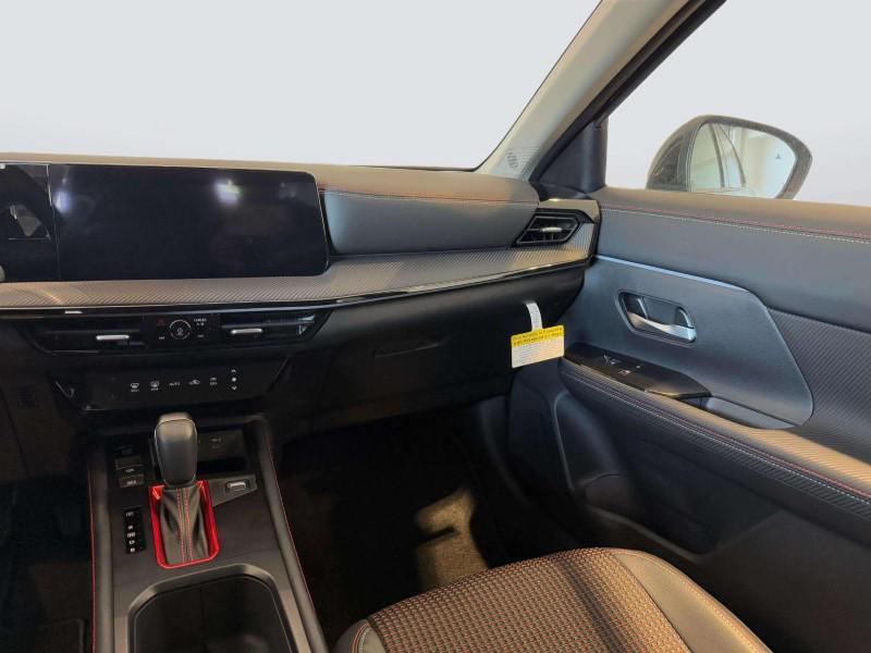new 2025 Nissan Kicks car, priced at $28,386
