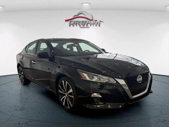 used 2022 Nissan Altima car, priced at $25,000