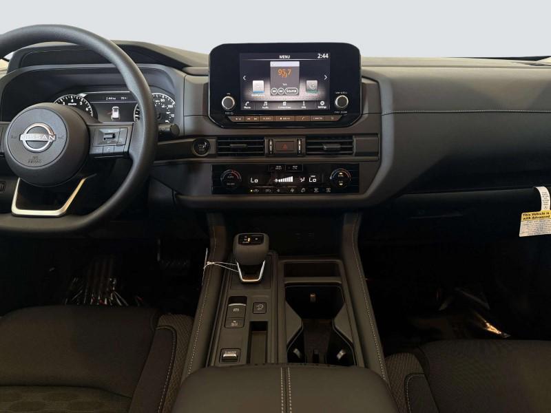 new 2025 Nissan Pathfinder car, priced at $35,450