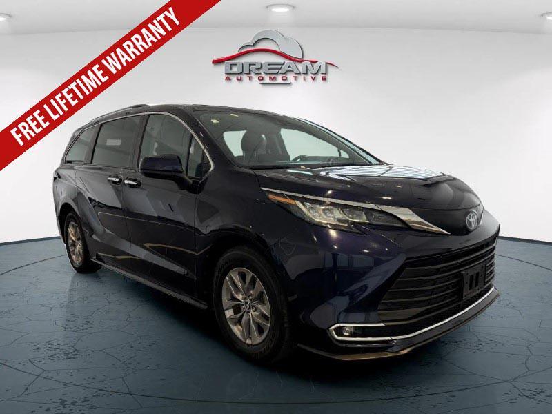 used 2023 Toyota Sienna car, priced at $40,540