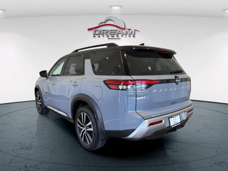 new 2025 Nissan Pathfinder car, priced at $45,688
