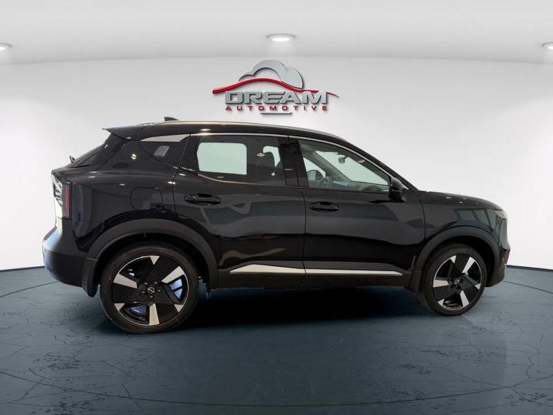 new 2025 Nissan Kicks car, priced at $28,313