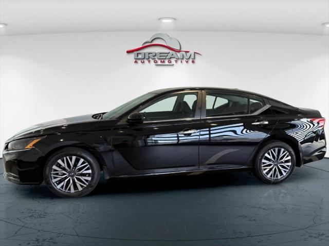 used 2024 Nissan Altima car