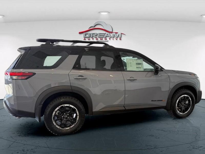 new 2025 Nissan Pathfinder car, priced at $44,107