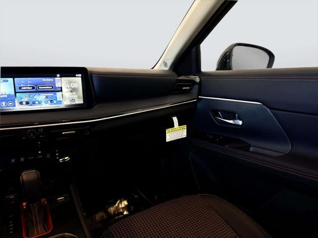 new 2025 Nissan Kicks car, priced at $28,978