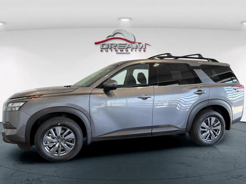 new 2025 Nissan Pathfinder car, priced at $33,425