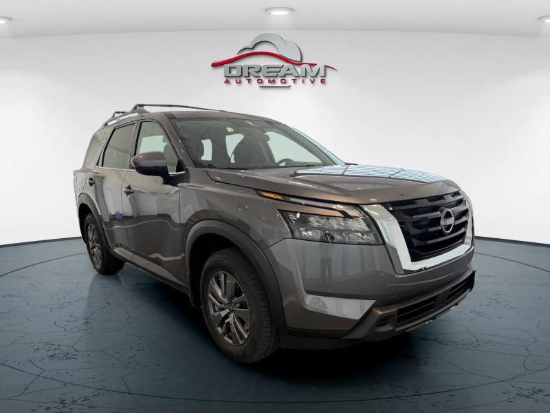 new 2025 Nissan Pathfinder car, priced at $33,425