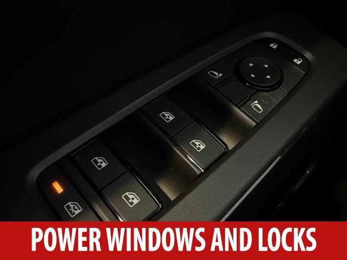 new 2025 Nissan Pathfinder car, priced at $33,425