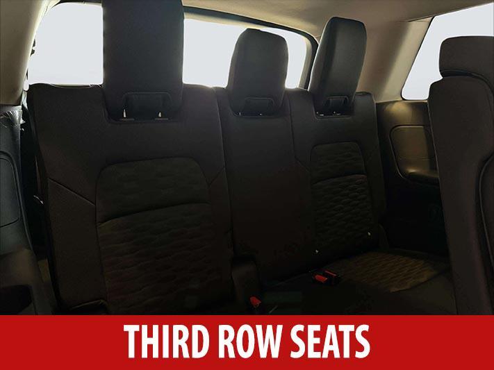 new 2025 Nissan Pathfinder car, priced at $33,425