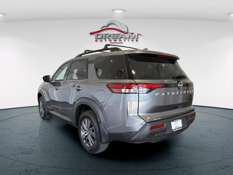 new 2025 Nissan Pathfinder car, priced at $33,425
