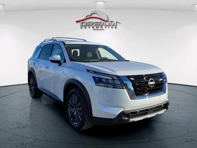 new 2025 Nissan Pathfinder car, priced at $46,025
