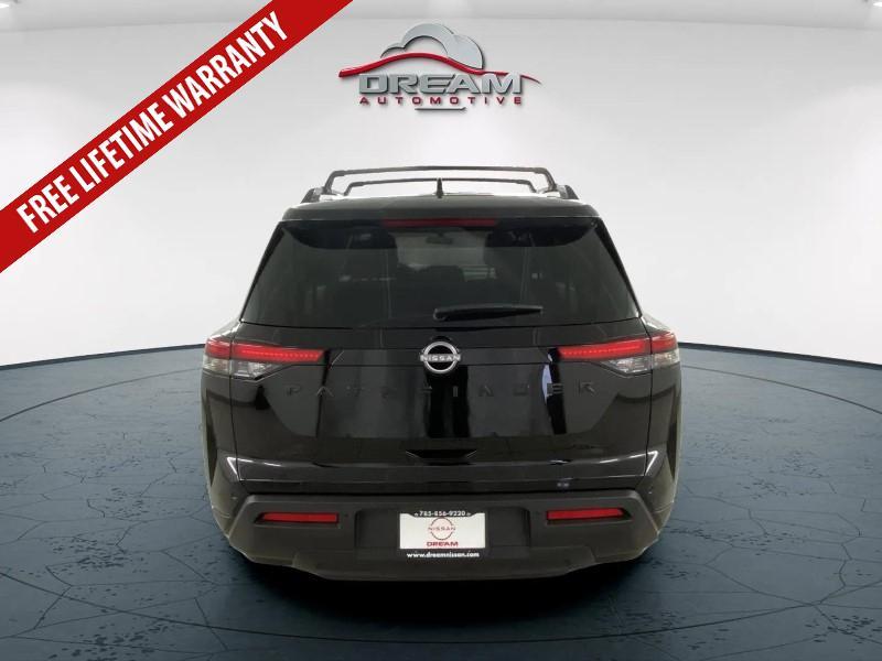 new 2025 Nissan Pathfinder car, priced at $36,075
