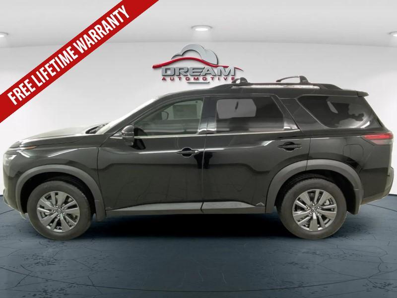 new 2025 Nissan Pathfinder car, priced at $36,075