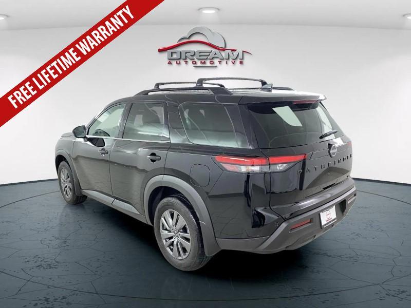 new 2025 Nissan Pathfinder car, priced at $36,075