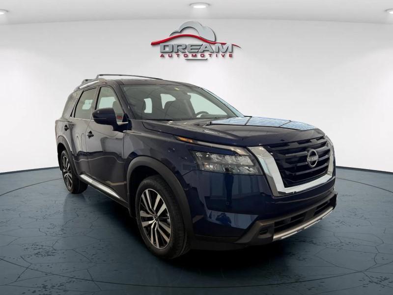 new 2025 Nissan Pathfinder car, priced at $44,779