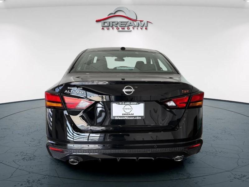 new 2025 Nissan Altima car, priced at $31,052