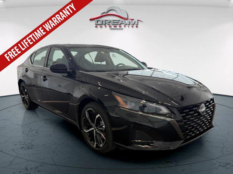 new 2025 Nissan Altima car, priced at $31,052