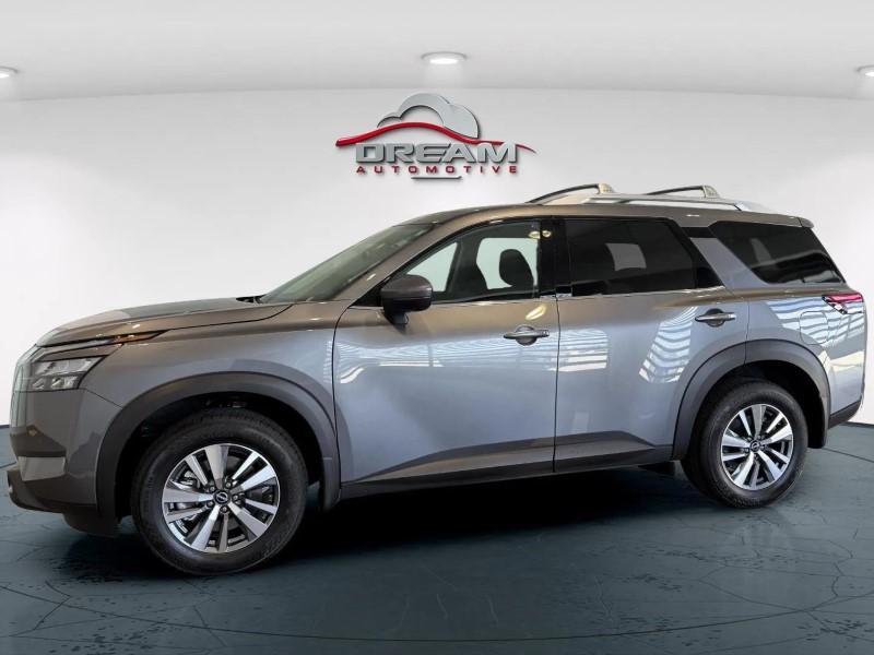 new 2025 Nissan Pathfinder car, priced at $43,429