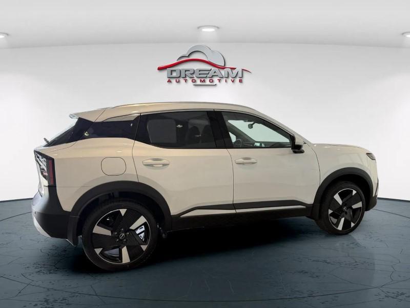 new 2025 Nissan Kicks car, priced at $28,721