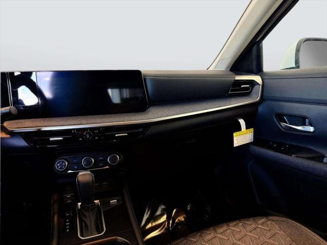 new 2025 Nissan Kicks car, priced at $27,180