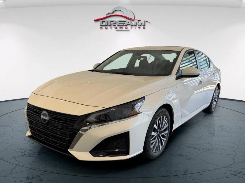 new 2025 Nissan Altima car, priced at $29,475