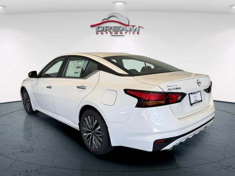 new 2025 Nissan Altima car, priced at $29,475