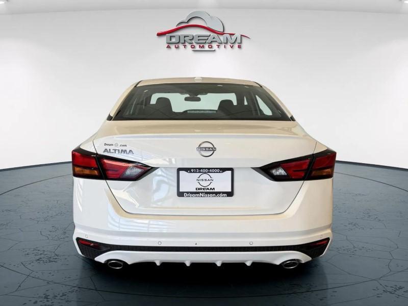 new 2025 Nissan Altima car, priced at $29,475