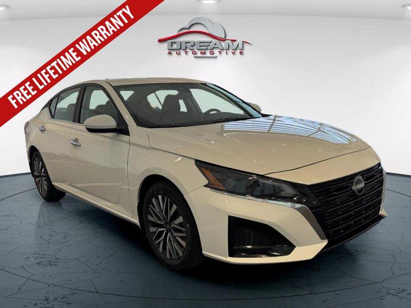 new 2025 Nissan Altima car, priced at $29,475