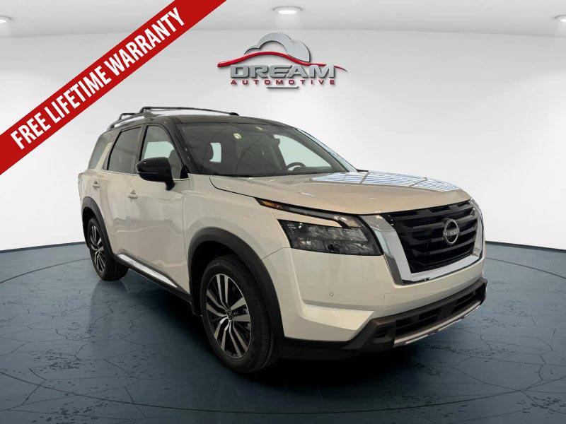 new 2025 Nissan Pathfinder car, priced at $45,447