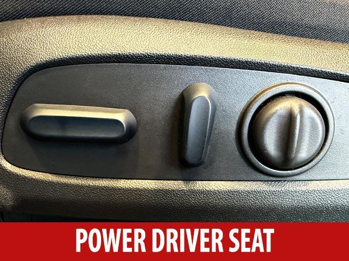 used 2023 Chevrolet Equinox car, priced at $20,250