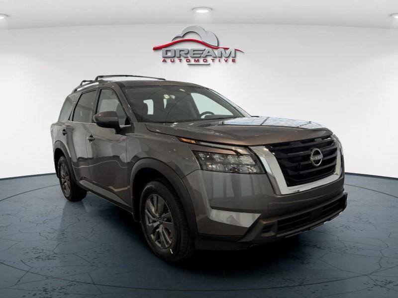 new 2025 Nissan Pathfinder car, priced at $40,535