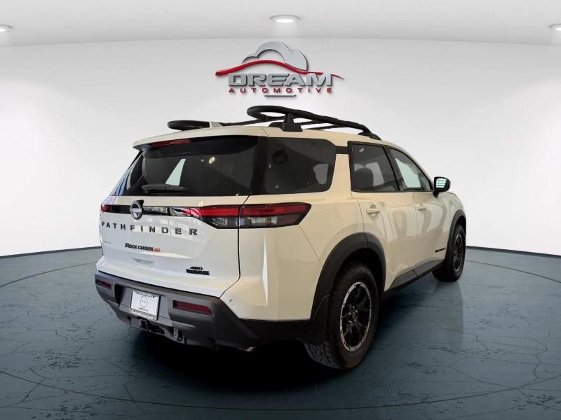 new 2025 Nissan Pathfinder car, priced at $43,189