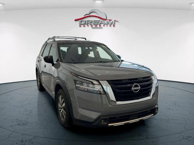 used 2022 Nissan Pathfinder car, priced at $30,995