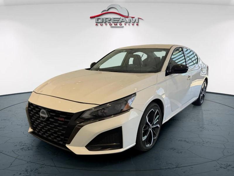 used 2023 Nissan Altima car, priced at $23,000