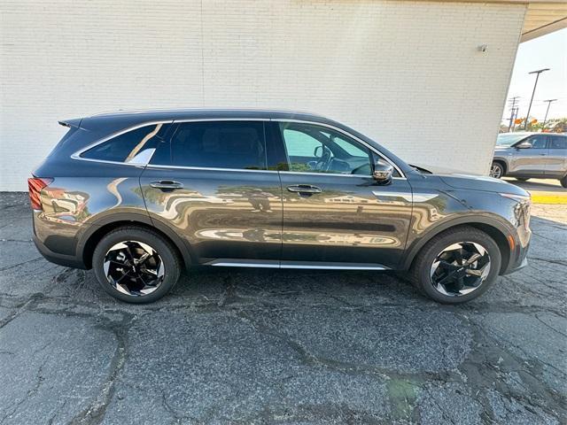 new 2025 Kia Sorento Hybrid car, priced at $48,995