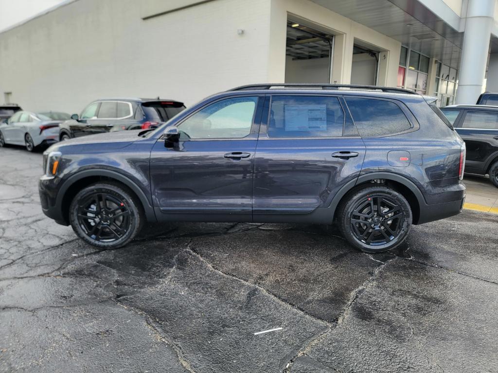 new 2025 Kia Telluride car, priced at $48,990
