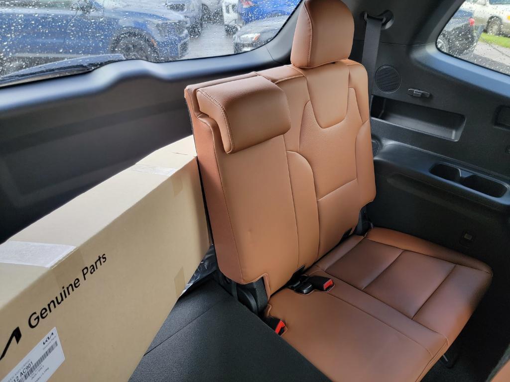new 2025 Kia Telluride car, priced at $48,990