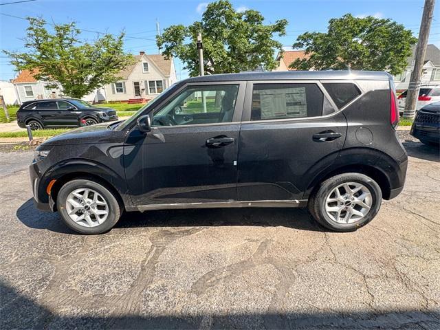 new 2025 Kia Soul car, priced at $22,605
