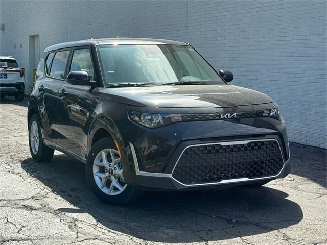 new 2025 Kia Soul car, priced at $22,605