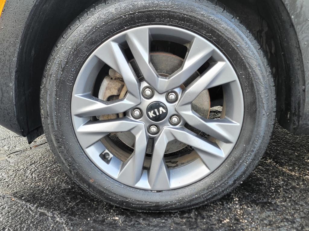 used 2021 Kia Seltos car, priced at $18,203