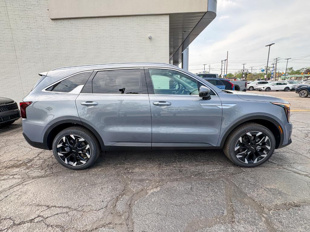 new 2025 Kia Sorento car, priced at $40,750