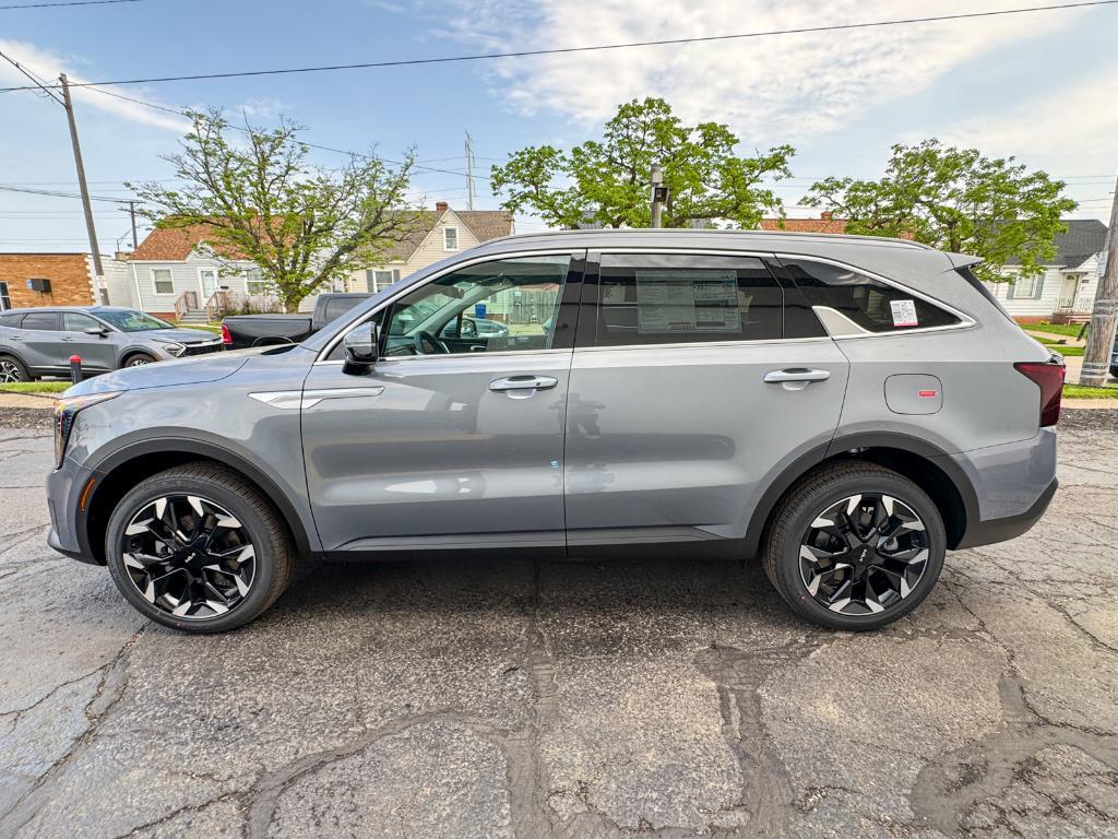 new 2025 Kia Sorento car, priced at $40,750