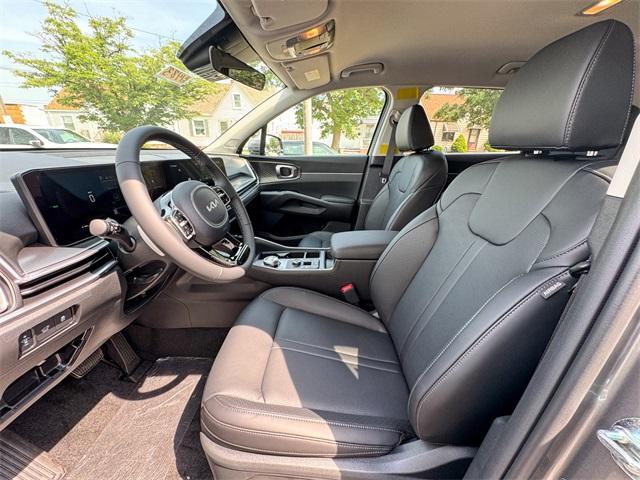 new 2025 Kia Sorento Hybrid car, priced at $39,630