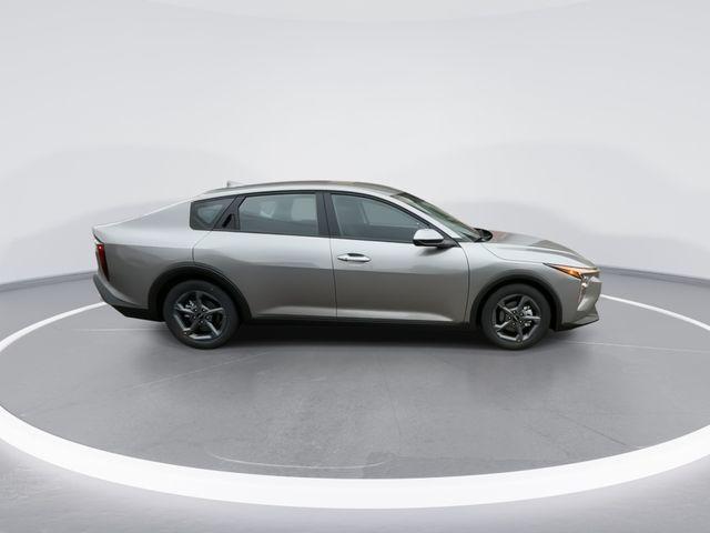 new 2025 Kia K4 car, priced at $23,422