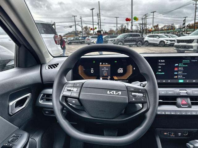 new 2025 Kia K4 car, priced at $23,422