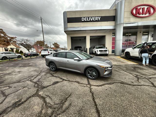 new 2025 Kia K4 car, priced at $23,422